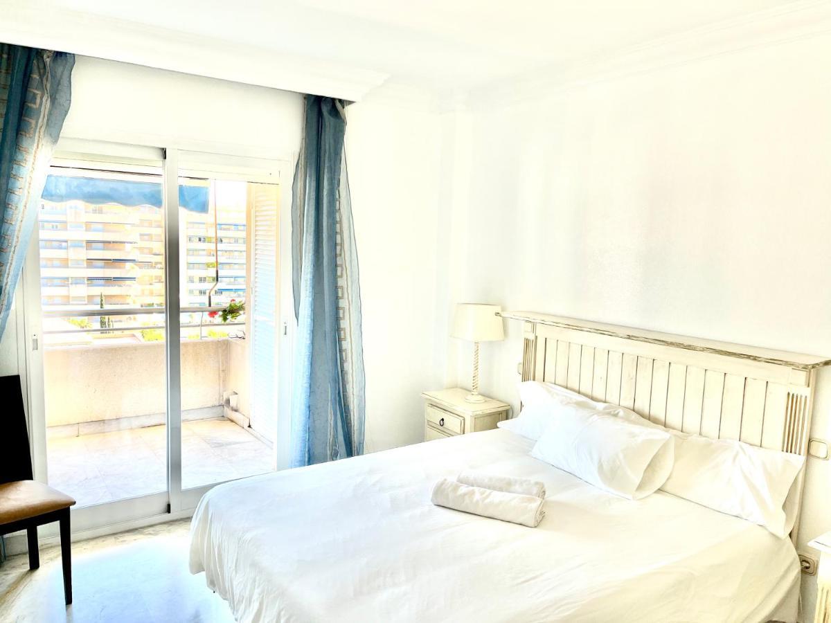 Marina Banus Center Puerto Banus Apartment Marbella Bagian luar foto